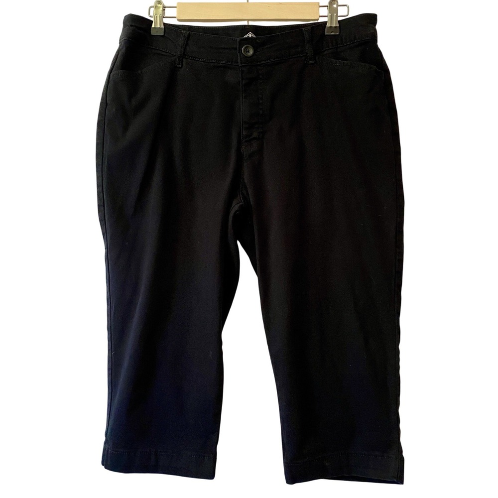 St Johns Bay Capris Black Women's Size‎ 14